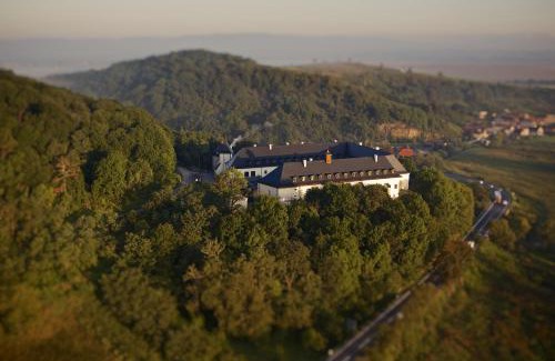 Viglas Hotel | Hotel Grand Vígľaš