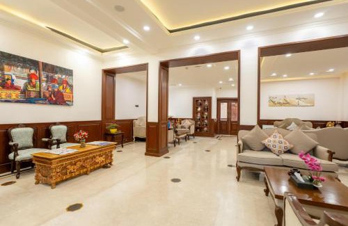 Leh Hotel | Hotel Gyalpo Residency - A Mountain View Luxury Hotel in Leh