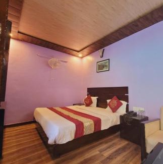 Mallital Hotel | Hotel Hidden Chalet Nainital Near Mall Road - Luxury Room - Excellent Customer Service