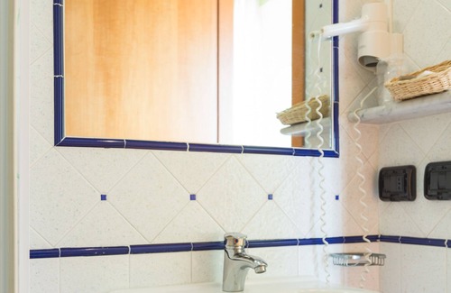 Torre del Greco Hotel | Hotel Holidays