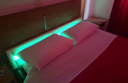 Livorno Hotel | Hotel Houston Livorno - Struttura Esclusivamente Turistica - Not for Business or Workers