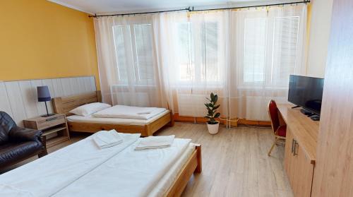 Nove Zamky Hotel | Hotel Hubert Nové Zámky