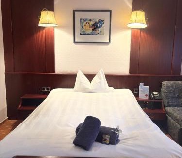 Gernsheim Hotel | Hotel Hubertus Gernsheim Rhein