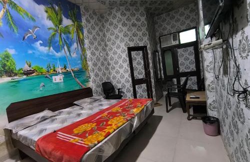Amritsar Hotel | HOTEL JOGI GUEST HOUSE welcome all families, friends, groups, couples, singles fully Airconditioner, attach washrooms, lift, wifi, 24 hours room service, power backup