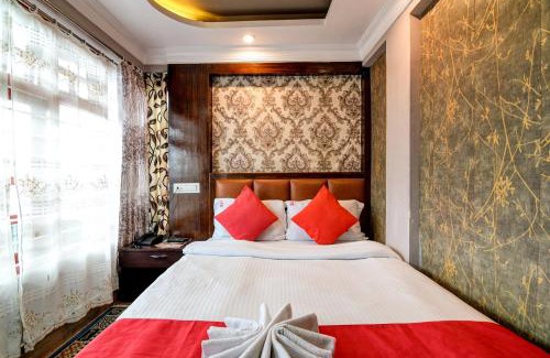 Darjeeling Hotel | Hotel Kasturi Palace Darjeeling - Excellent Service Recommended