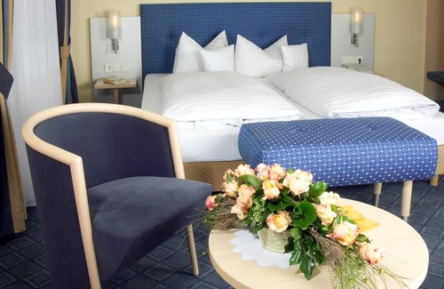 Seckenheim Hotel | Hotel Löwen - Mannheim