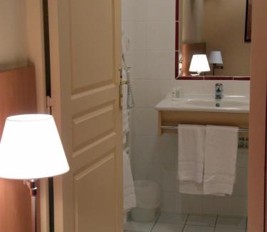 Gilly-les-Citeaux Hotel | Hotel l'Orée Des Vignes