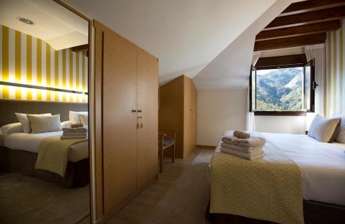 Llerices Hotel | Hotel La Casona de Llerices
