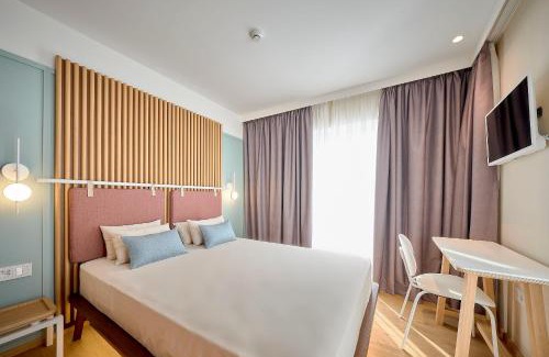 Conil de la Frontera City Center Hotel | Hotel Leonor Conil