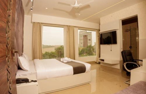 Zirakpur Hotel | Hotel Lime Tree