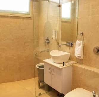 Zirakpur Hotel | Hotel Lime Tree