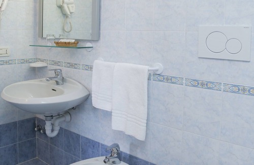 Sant'Angelo Hotel | Hotel Loreley