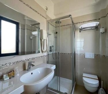Pescara Hotel | Hotel Maja