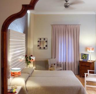 La Bisbal d'Emporda Hotel | Hotel Mar de Tasmània - Auto Check-in