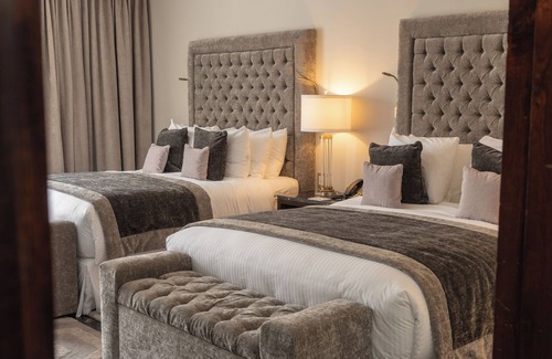 Santa Lucia Hotel | HOTEL PLAZA 79