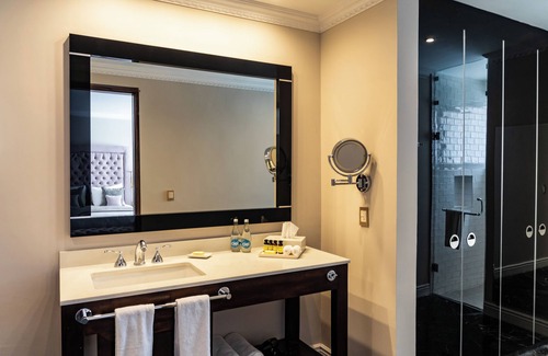 Santa Lucia Hotel | HOTEL PLAZA 79