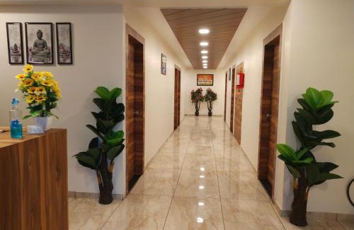 Anand Hotel | Hotel Neelkamal