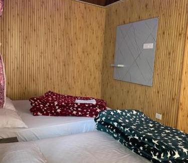 Gobind Dham Hotel | Hotel New Nandi by Bookmytournow