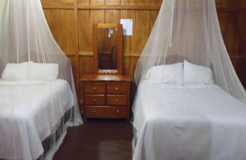 Frontera Corozal Hotel | Hotel Nueva Alianza