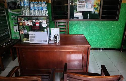 Probolinggo Hotel | Hotel O Houstel Darma Syariah