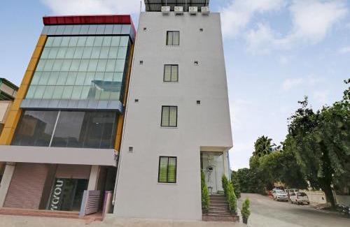 Bengaluru House | Hotel O Leva Homes Near Baiyappanahalli Metro Station
