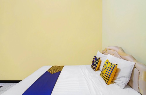 Cilacap Hotel | Hotel O Meilias