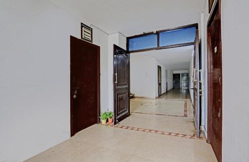 IMT Manesar Hotel | Hotel O Naveen Stay