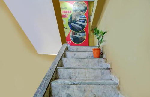 Kolar Road Hotel | Hotel O Parth Palace