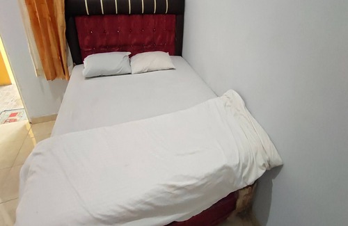 Samarinda Hotel | Hotel O Penginapan Naya Rita