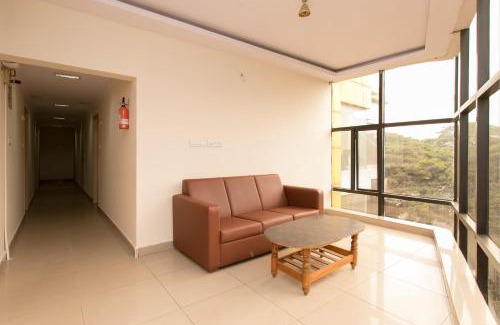 Bengaluru Hotel | Hotel O Rajmahal Boarding & Lodging