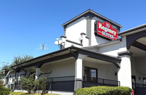 Greater Greenspoint Hotel | Hotel O Regency Suites Houston - IAH Beltway 8