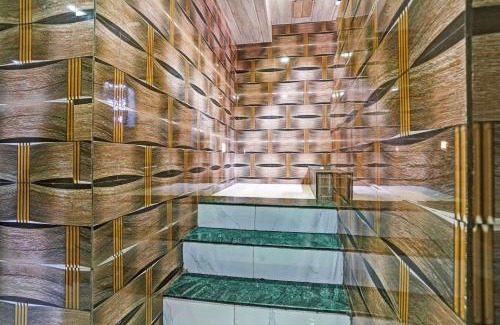 Chembur East Hotel | Hotel O Taj Lodging and Boarding