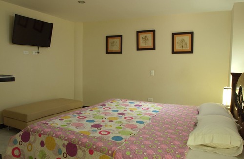 Roldanillo Hotel | HOTEL OASYS BLUE