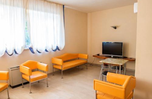 Filottrano Hotel | Hotel Ostello Settecolli Sport