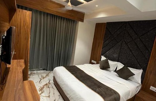 Ahmedabad Hotel | Hotel Palak Villa