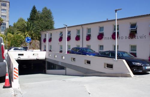 Santiago de Compostela Hotel | Hotel Parking Miradoiro de Belvís