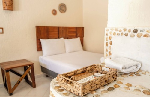 Chiquila Hotel | Hotel Pelicano