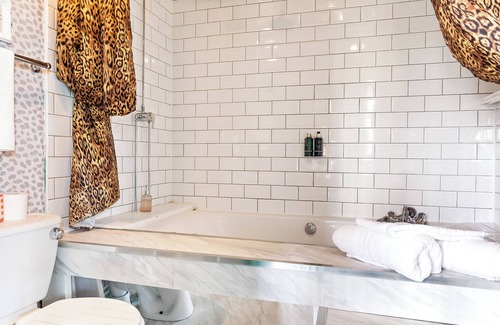 Brighton City Centre Hotel | Hotel Pelirocco