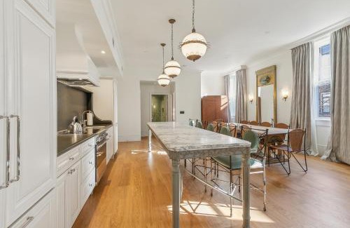 Central Business District Apartment | Hotel Perle