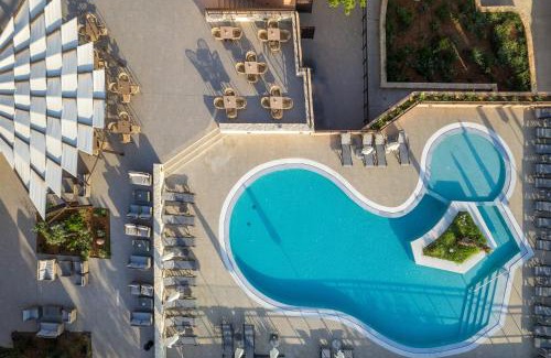 Piskopiano Hotel | Hotel Pyriá