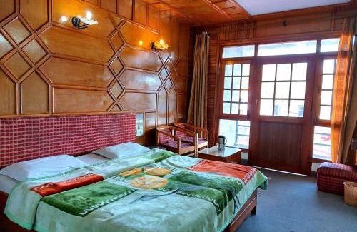 Mallital Hotel | Hotel Radha Continental Nainital Near Mall Road - Hygiene & Spacious Room - Prime Location - Best Selling
