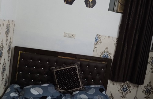 Shaheed Bhagat Singh Nagar Hotel | Hotel Raj Mahal