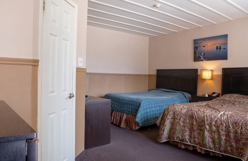 Richmond Hill Hotel | Hotel Richmond Hill ON North