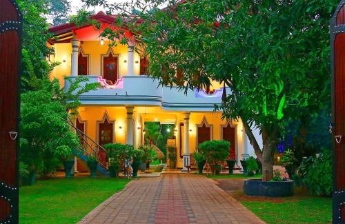 Debarawewa Hotel | Hotel River Front