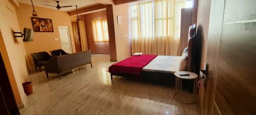 New Delhi Hotel | Hotel Rose Dwarka - Near Yashobhoomi Convention Centre