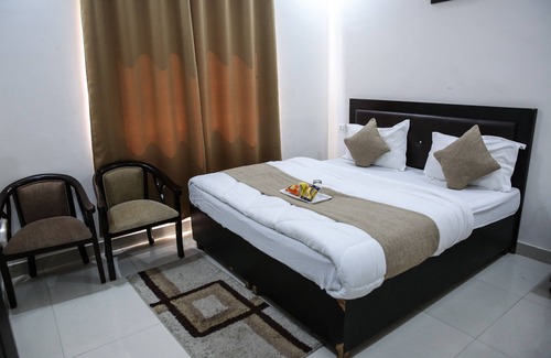 Dehradun Hotel | HOTEL SATYA provides best accommodation just outside I.S.B.T, Dehradun