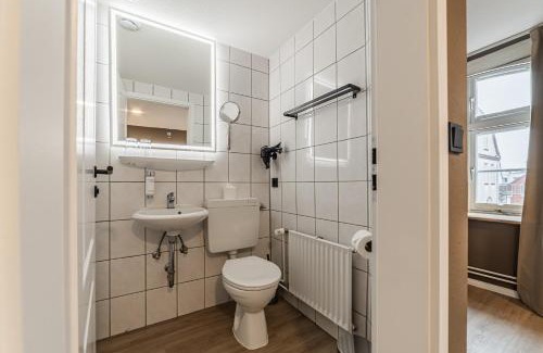 Oberdorla Hotel | Hotel Seepferdchen Zimmer 4 Eckernförde Self-Check-In