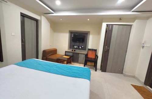 Puri Hotel | Hotel Shivangi puri -Perfect location with comfortable Room