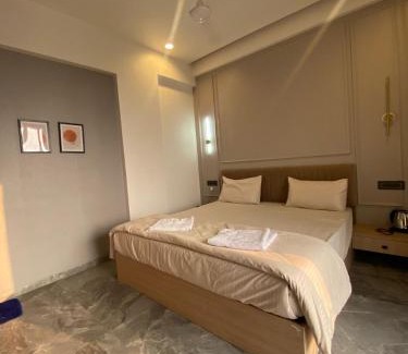 Junnar Hotel | Hotel Siddhesh INN