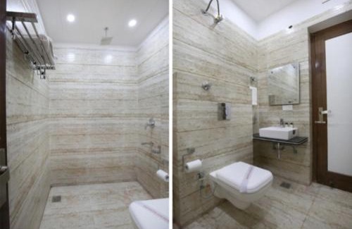 Zirakpur Hotel | HOTEL SILVER PALM